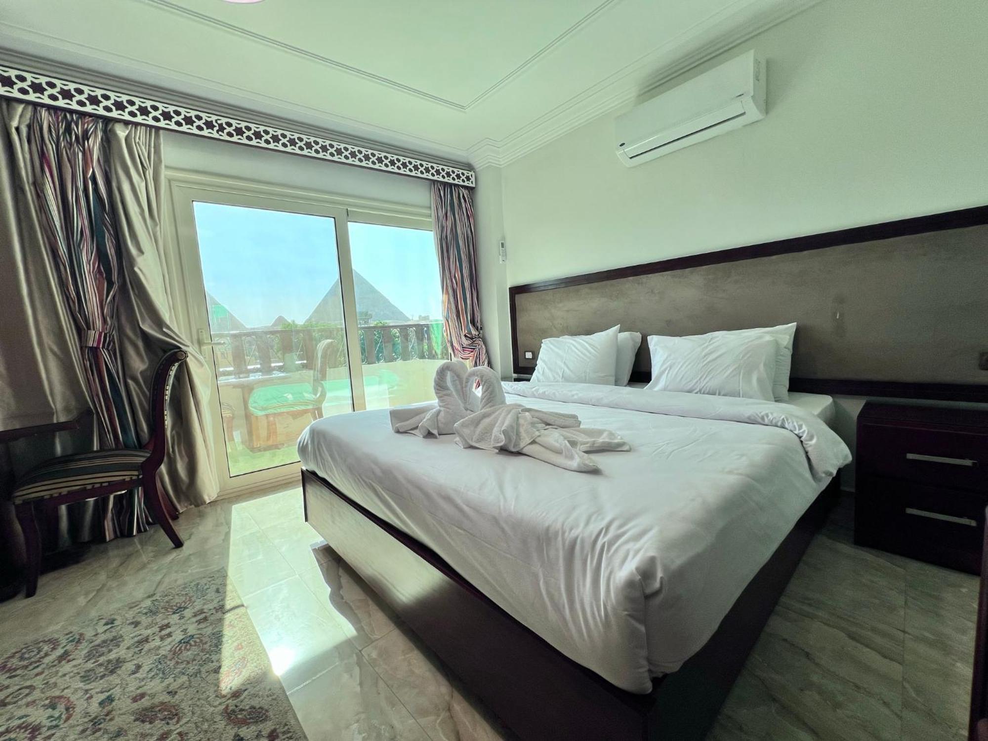 El Aida Pyramids View Hotel Kafret el-Gabal Kültér fotó