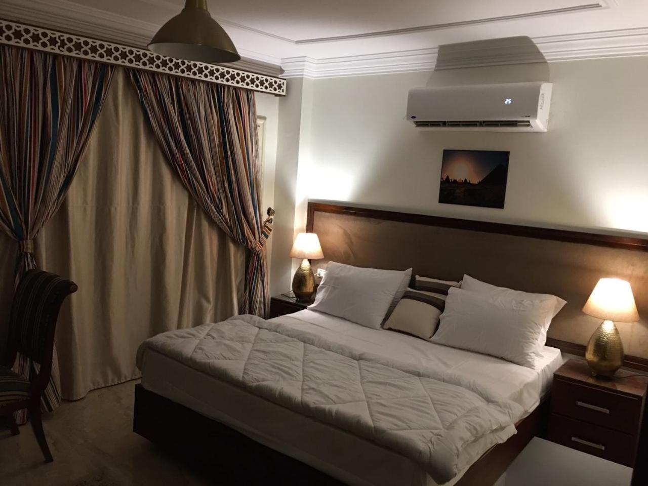 El Aida Pyramids View Hotel Kafret el-Gabal Kültér fotó