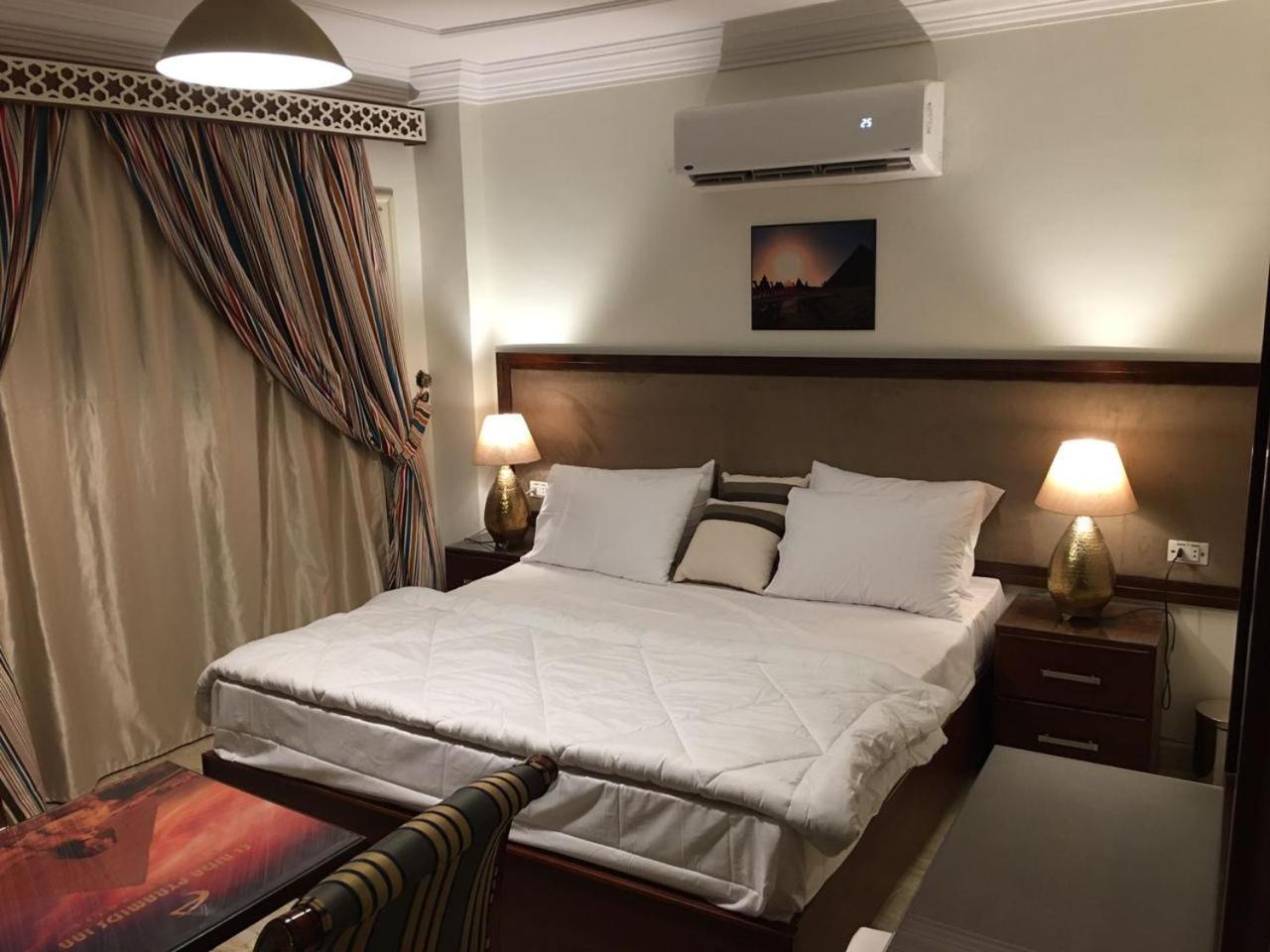 El Aida Pyramids View Hotel Kafret el-Gabal Kültér fotó