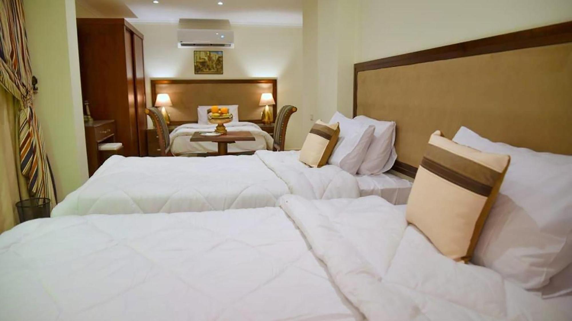 El Aida Pyramids View Hotel Kafret el-Gabal Kültér fotó