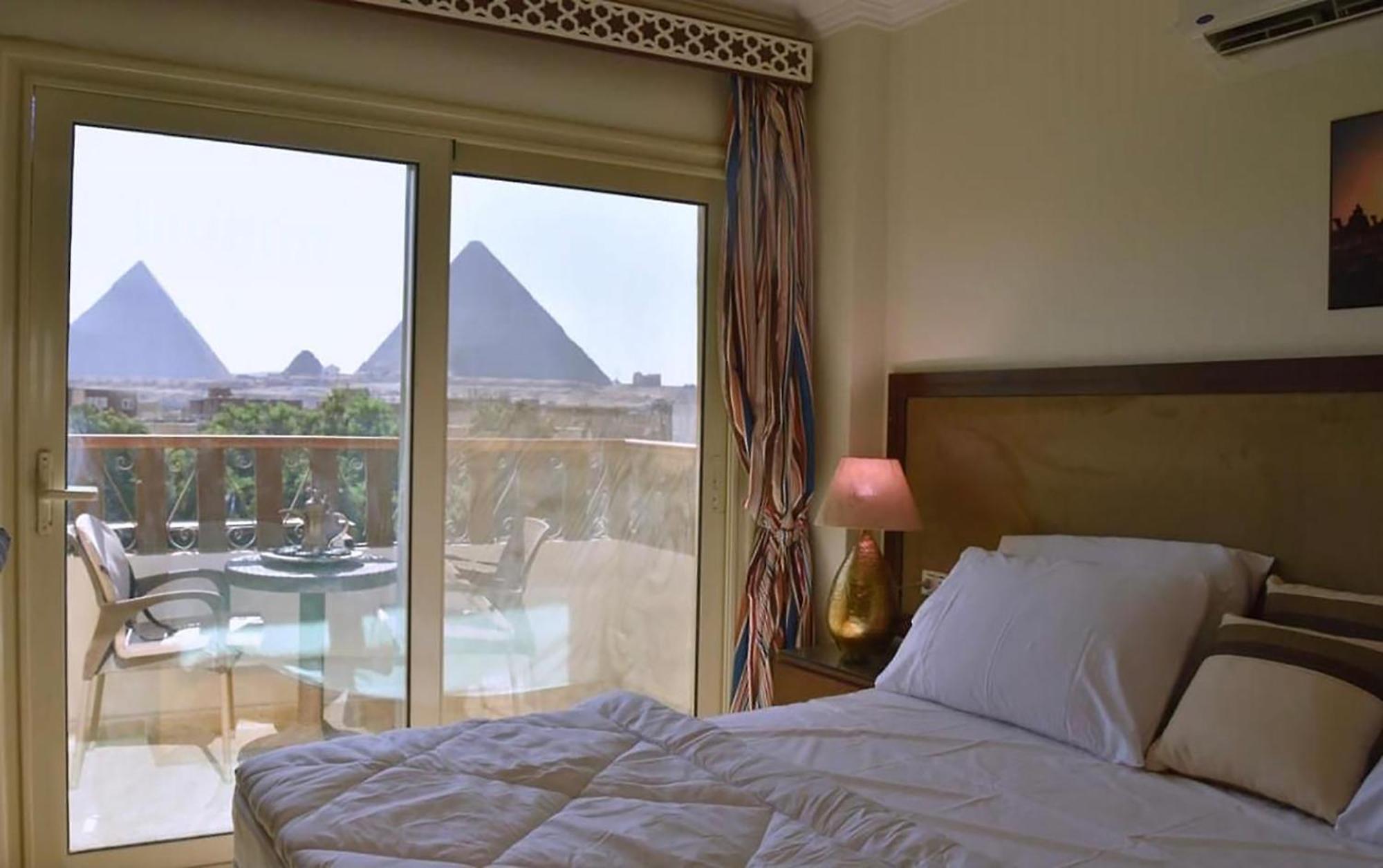 El Aida Pyramids View Hotel Kafret el-Gabal Kültér fotó