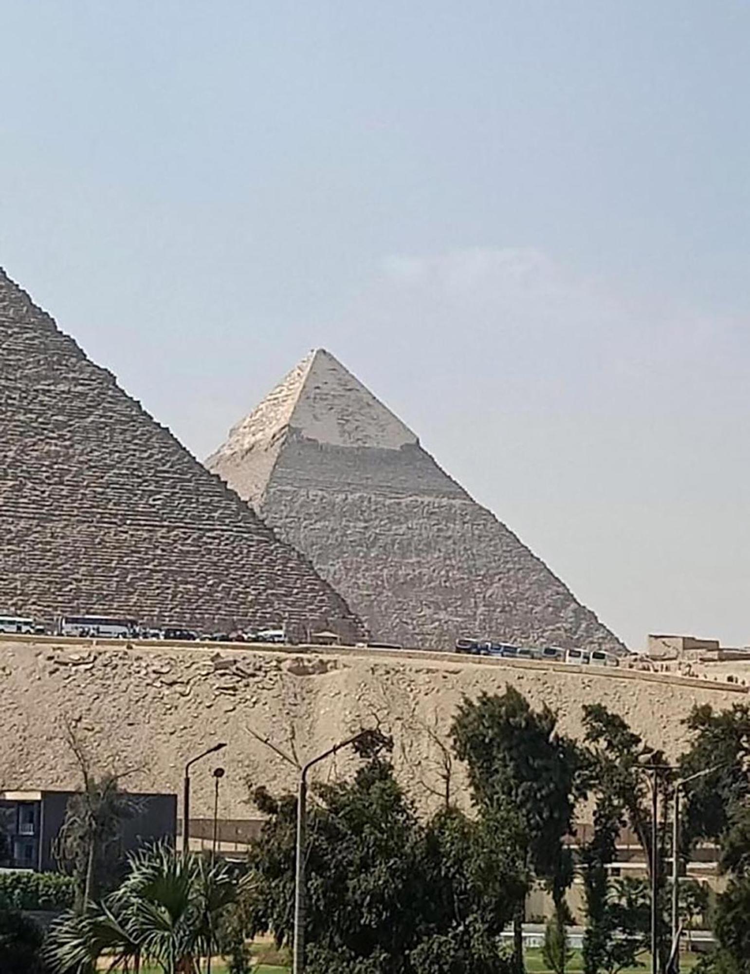 El Aida Pyramids View Hotel Kafret el-Gabal Kültér fotó