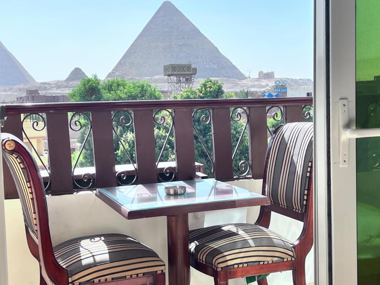 El Aida Pyramids View Hotel Kafret el-Gabal Kültér fotó