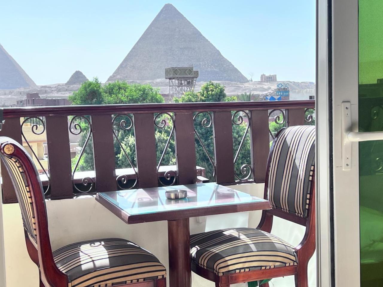 El Aida Pyramids View Hotel Kafret el-Gabal Kültér fotó